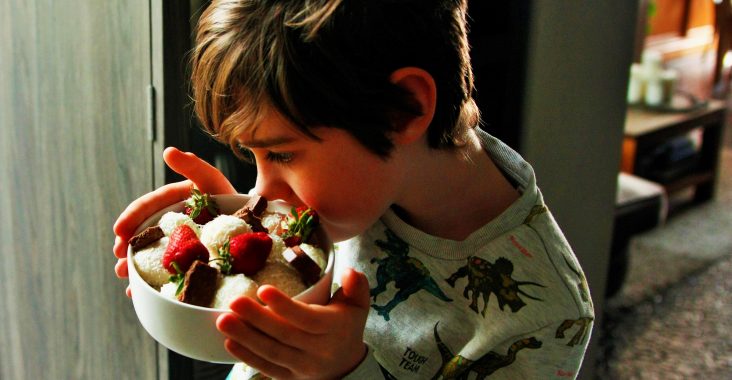 kokossnoepjes raffaello Maltesers traktatie gift gastvrouw koken met kinderen koken met kids presentatie