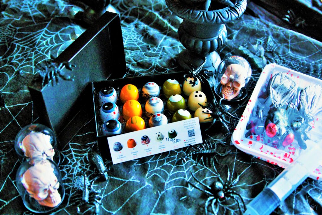 halloween chocolade halloween trick or treat chocoladebezorgd jawszie bites royal donuts vilvoorde halloween donuts halloween cookies (2)