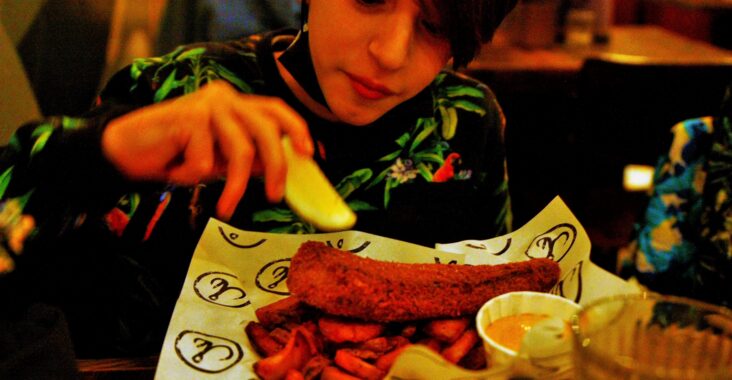 fish and chips restaurant met kinderen kids resto visit antwerpen antwerp antwerpen origineel engels eten (2)